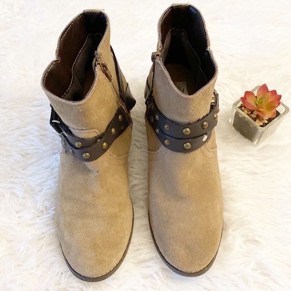 DOLCE VITA jacy Anthropologie Taupe Harness Suede Heel Ankle Boot women size 9.5 - Picture 4 of 11